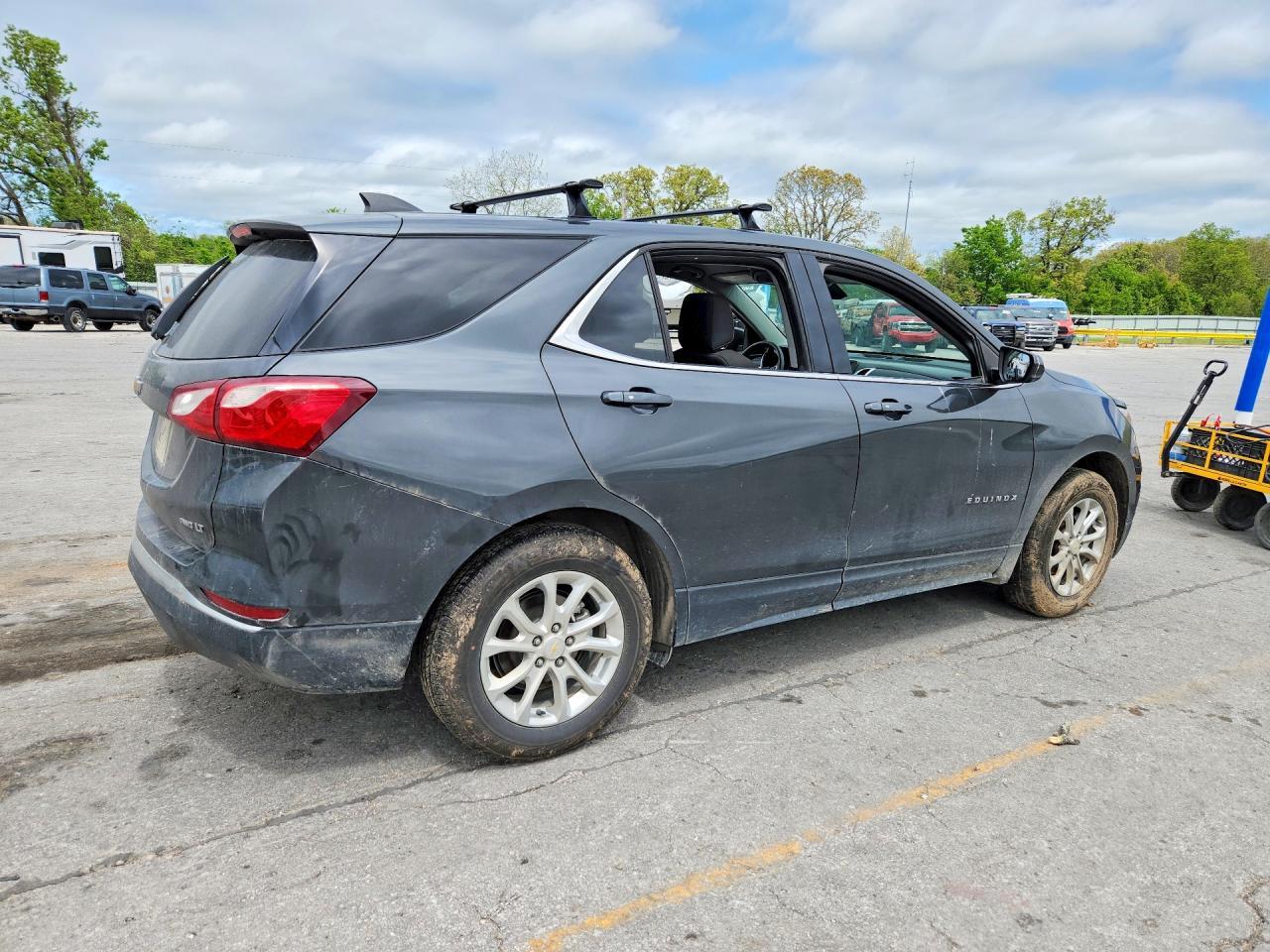 2018 Chevrolet Equinox Lt - Фото 3