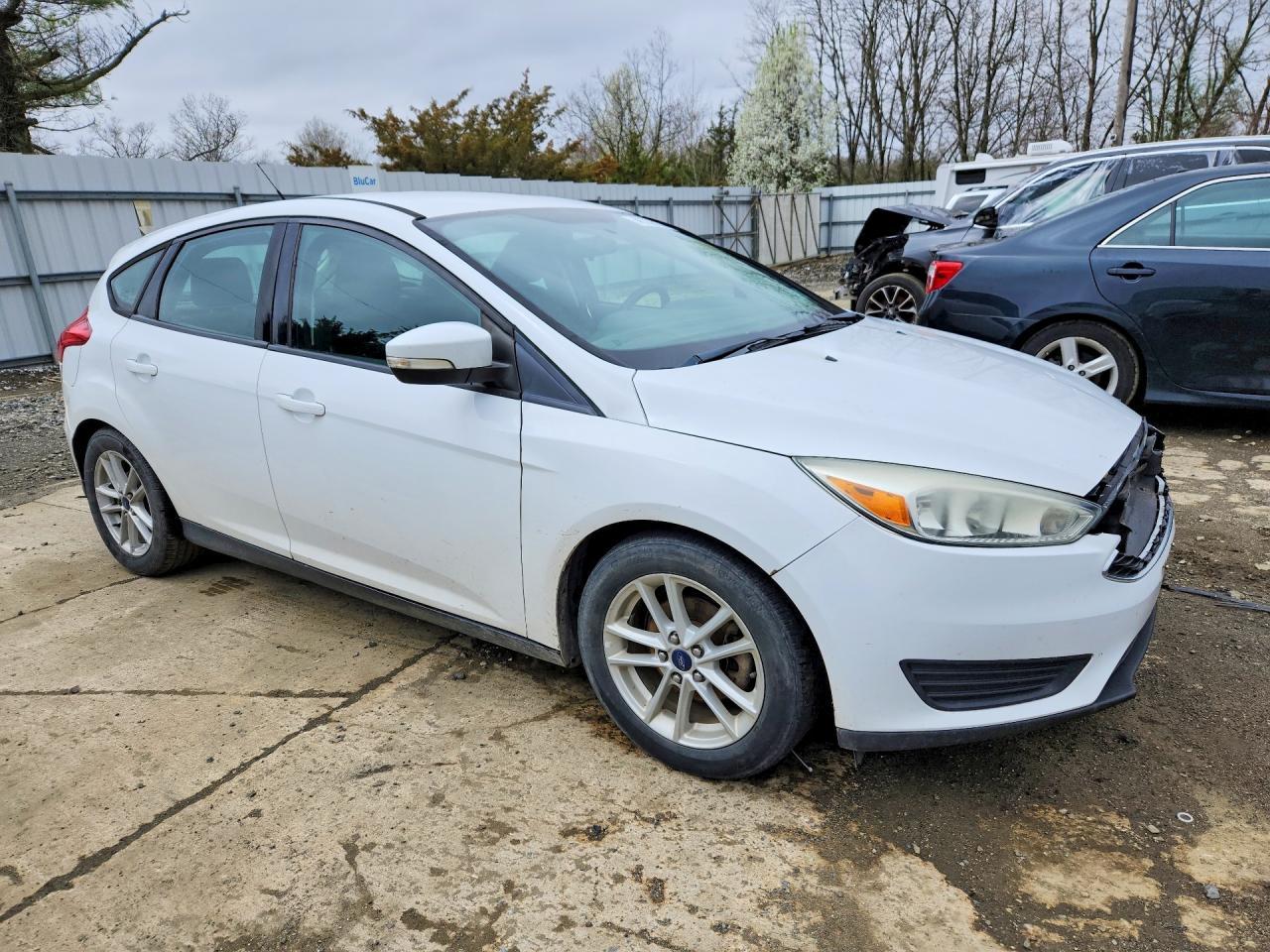 2015 Ford Focus Se - Image 4