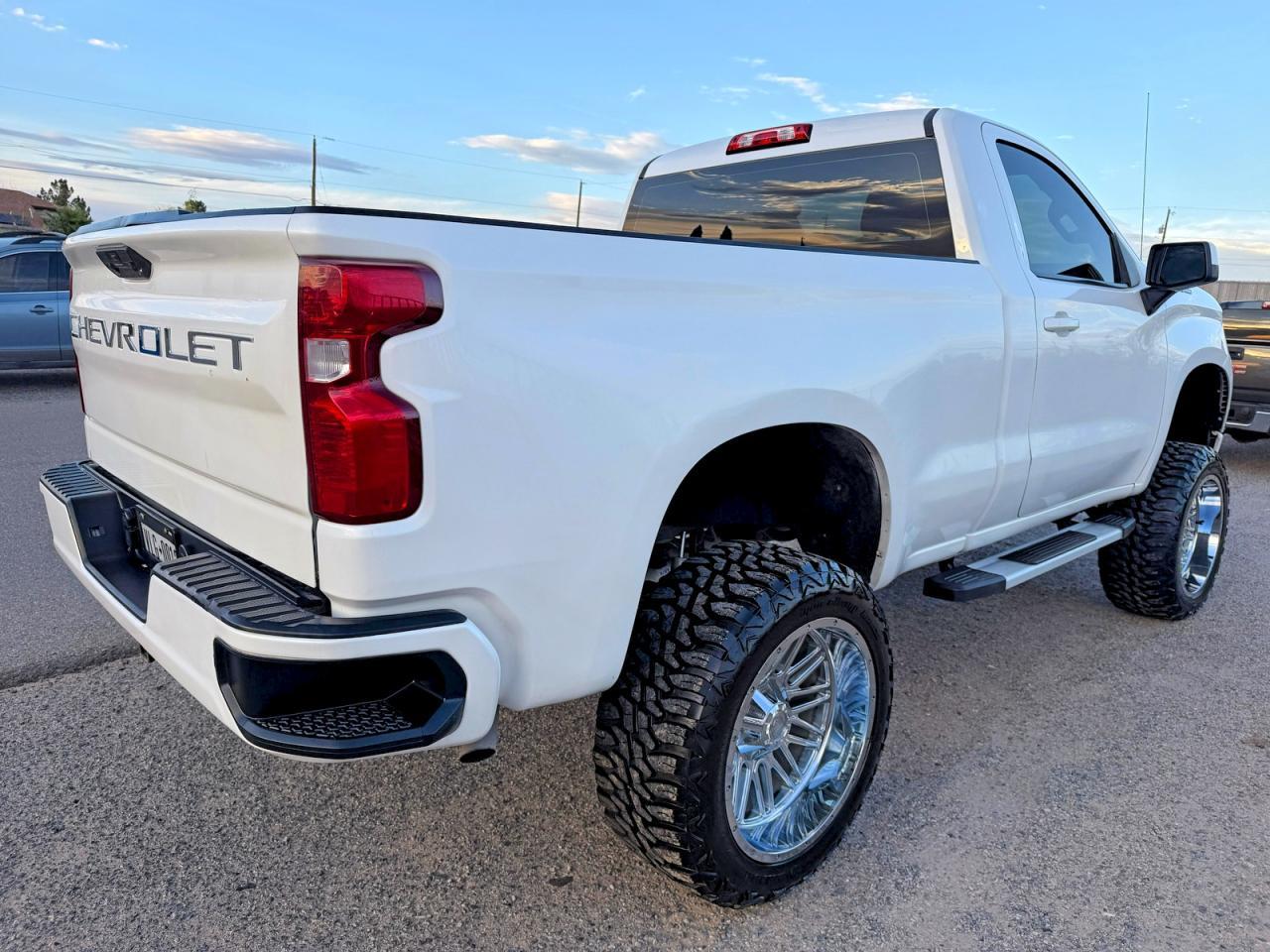 2022 Chevrolet Silverado C1500 - Image 4