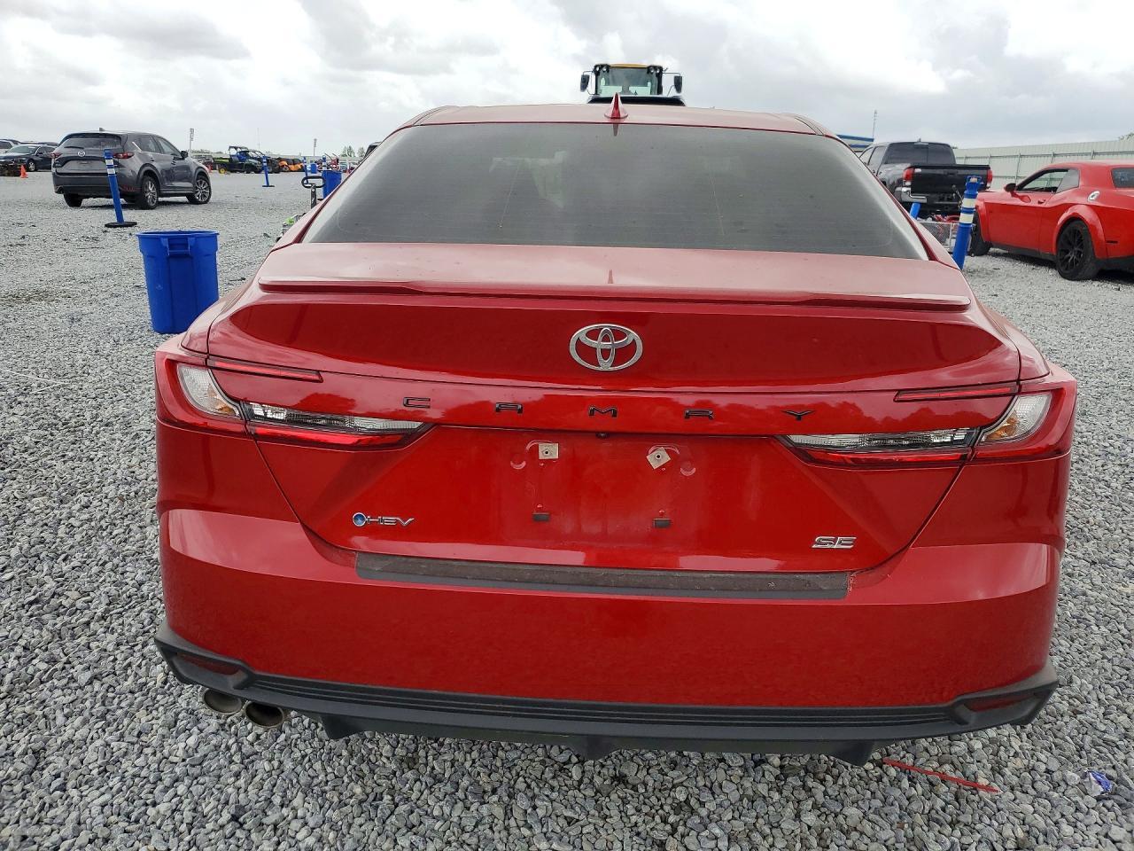 2025 Toyota Camry Se - Фото 6