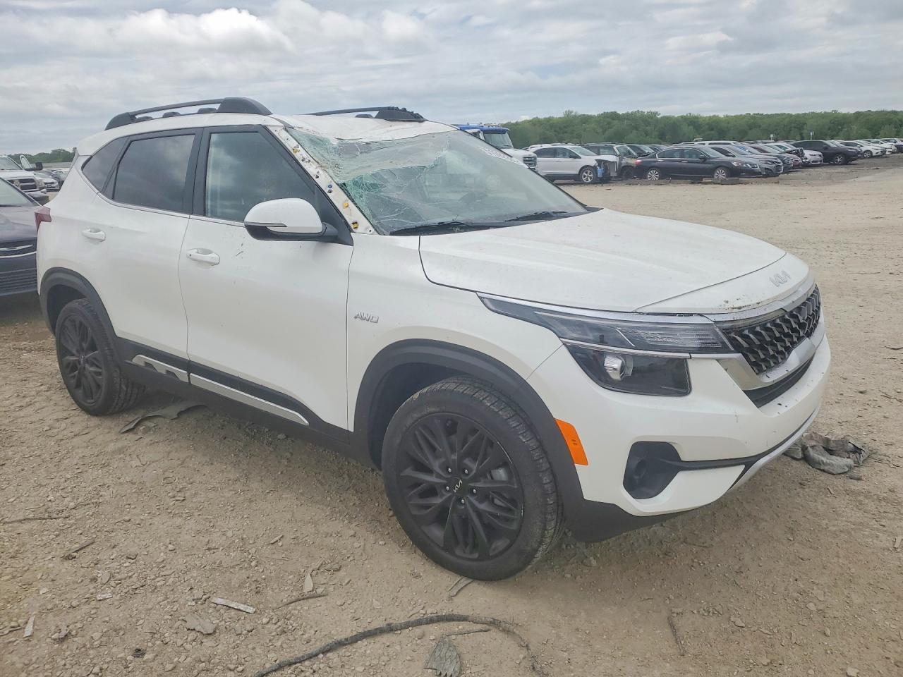 2023 Kia Seltos Nightfall - Image 4