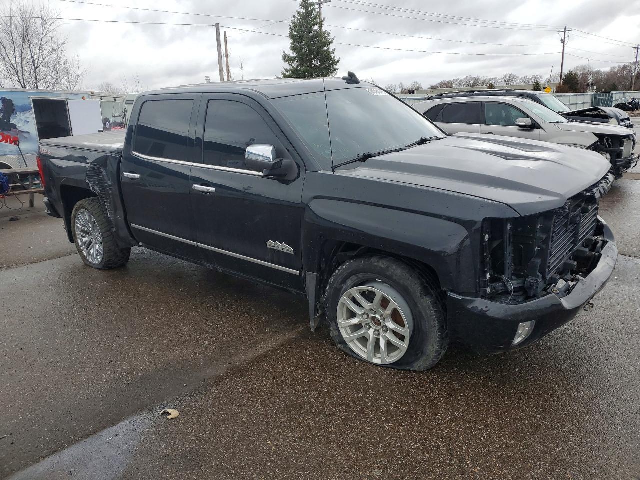 2018 Chevrolet Silverado K1500 High Country - Image 4