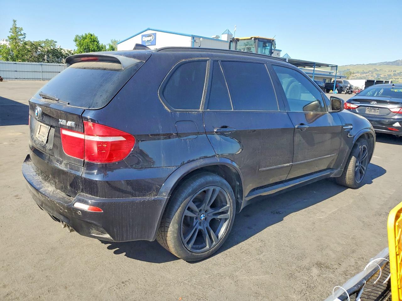 2010 BMW X5 M - Фото 3