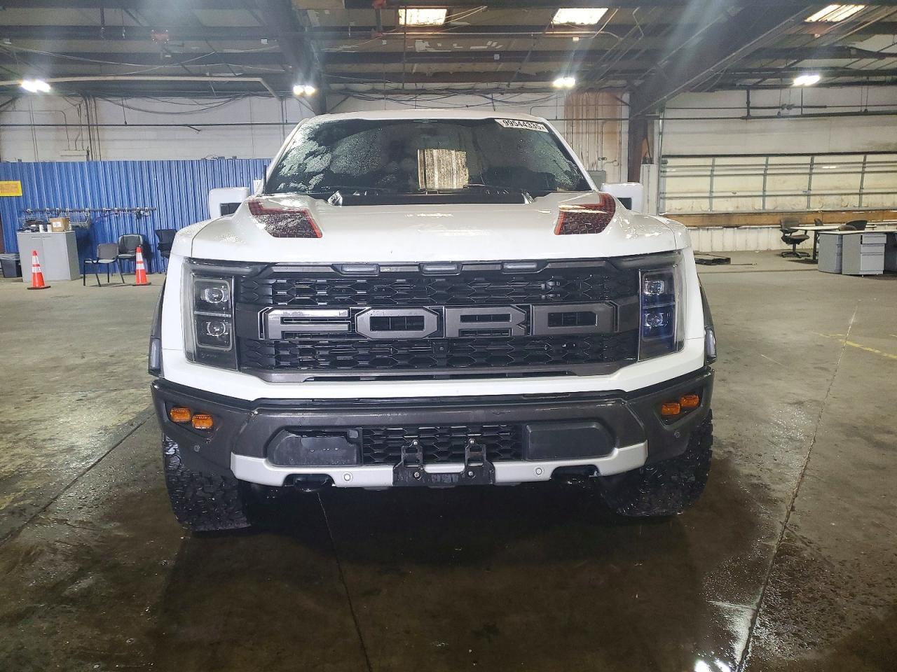 2023 Ford F150 Raptor - Фото 5