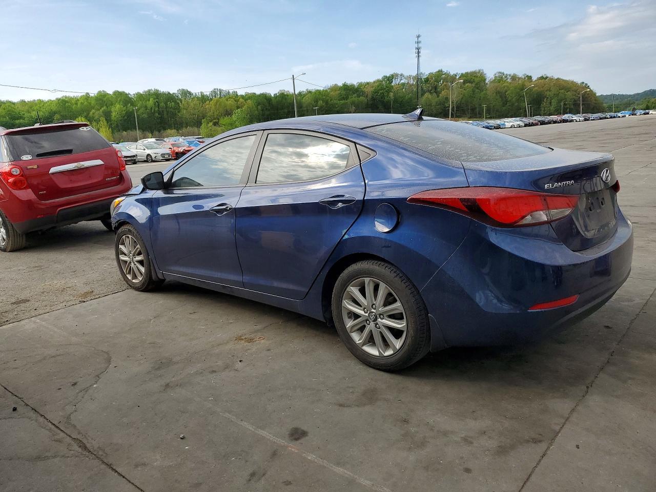 2015 Hyundai Elantra Se - Фото 2
