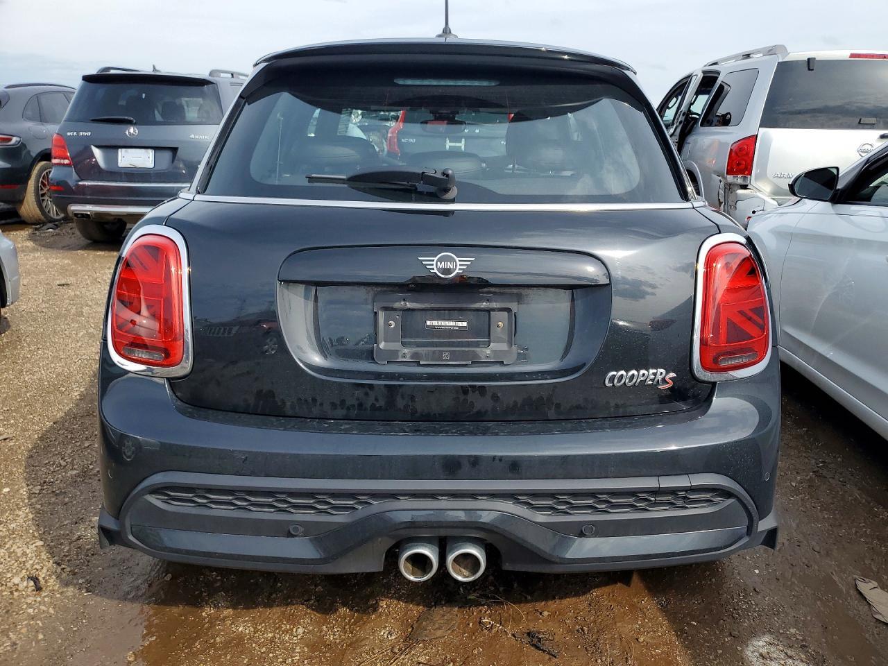 2023 Mini Cooper S - Image 6