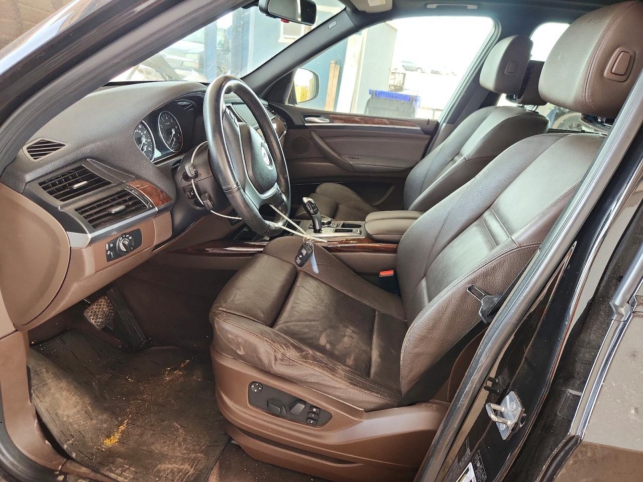 2010 BMW X5 xDrive30I - Image 7