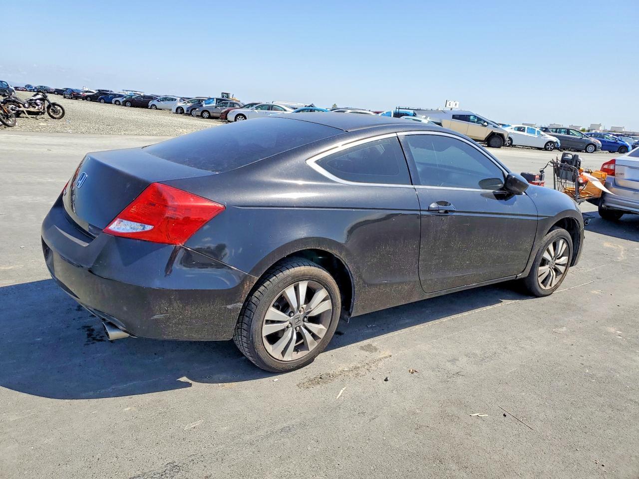 2011 Honda Accord Lx-S - Image 3