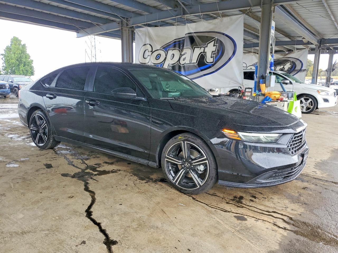 2026 Honda Accord Hybrid Sport - Image 4