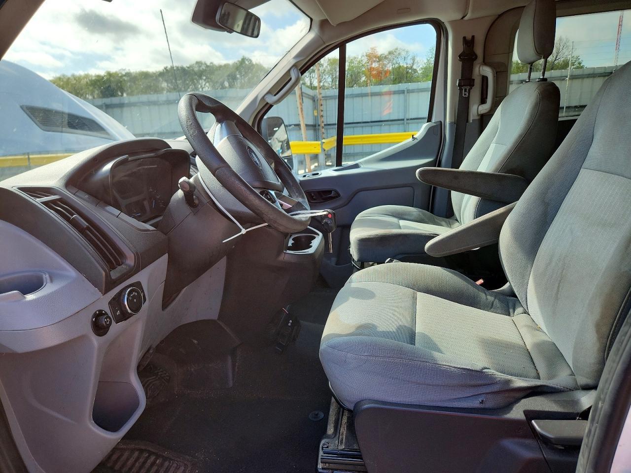 2015 Ford Transit T-350 - Фото 7