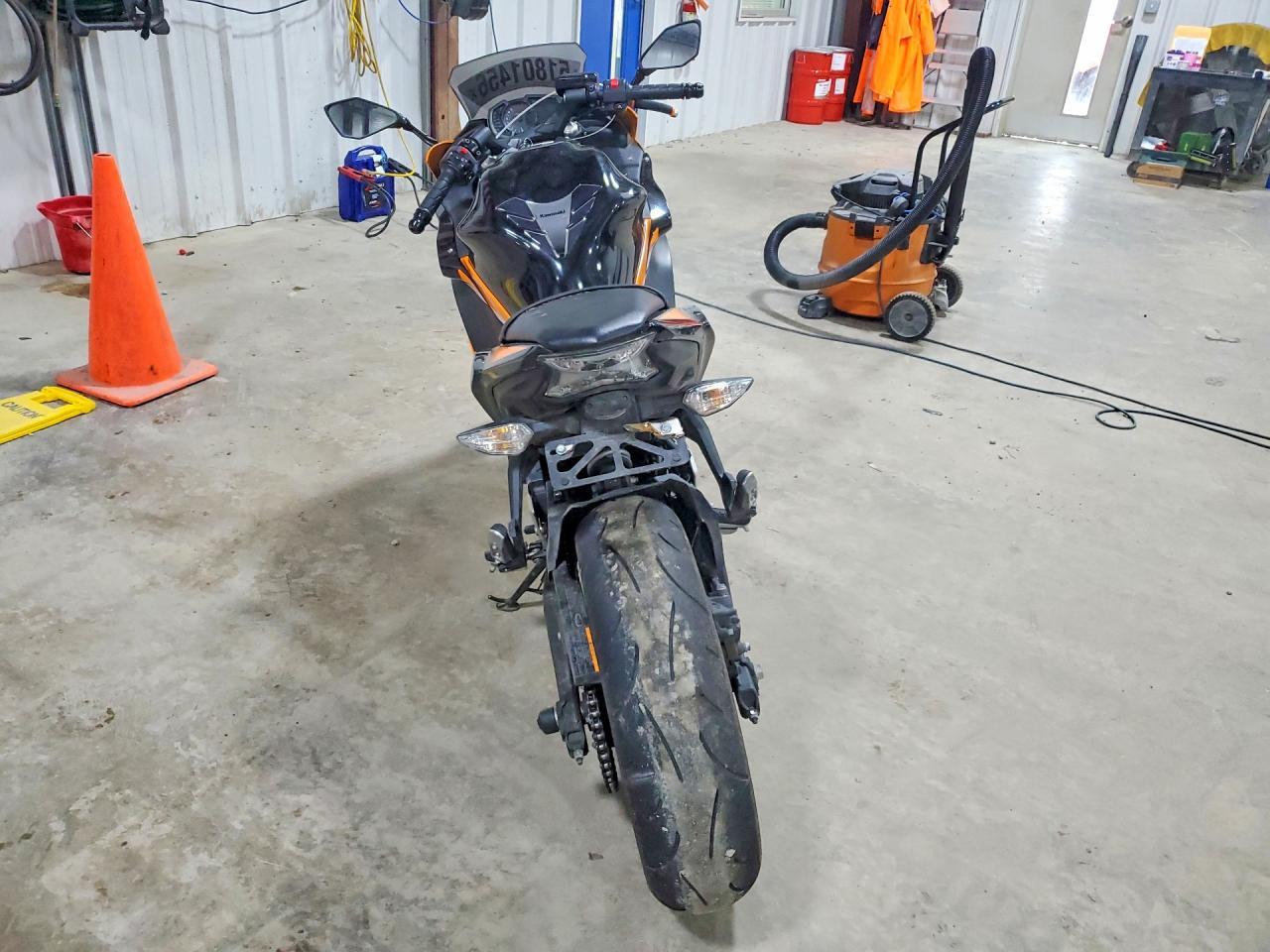2019 Kawasaki Ex650 F - Image 4