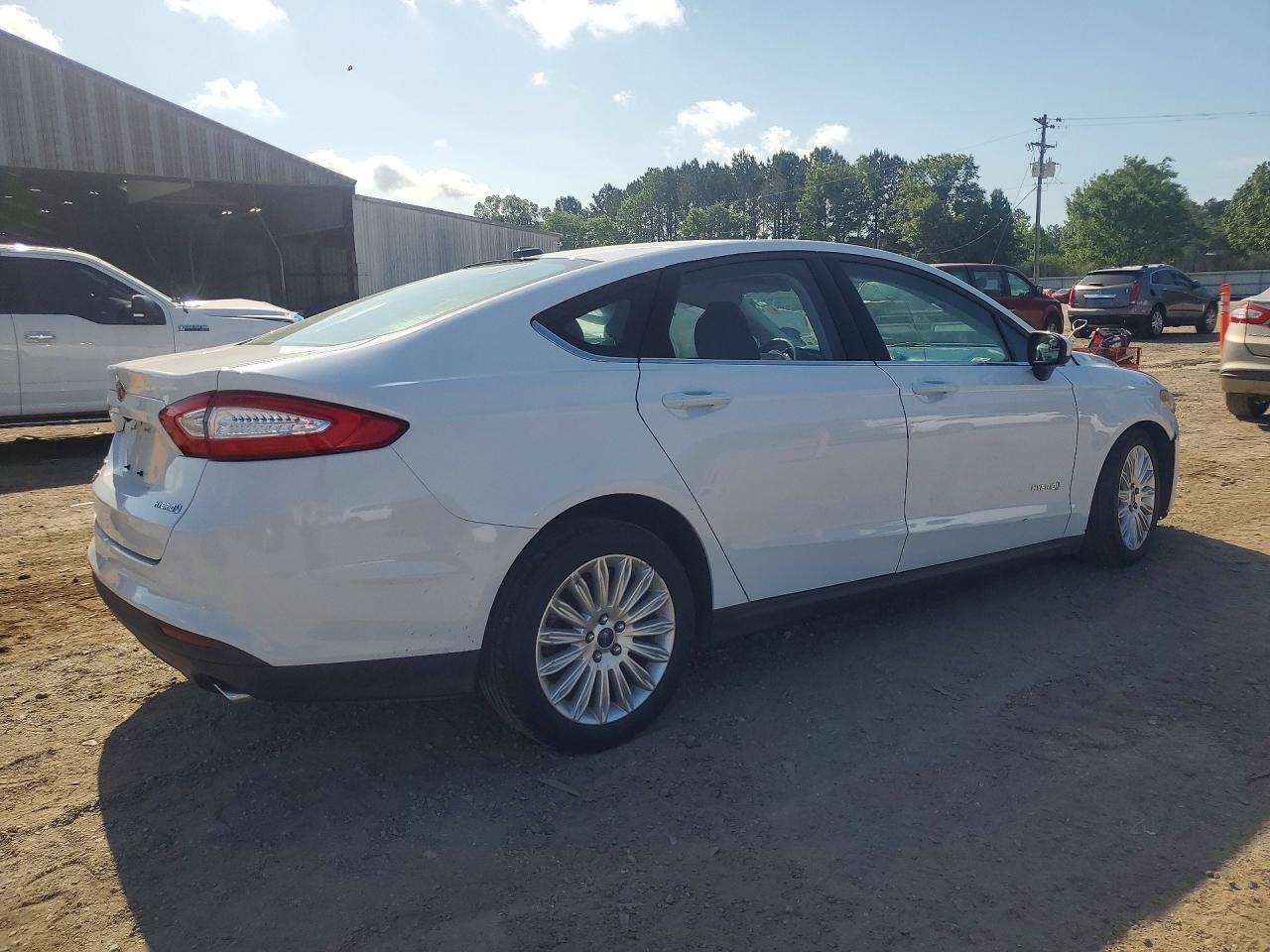 2016 Ford Fusion S Hybrid - Фото 5