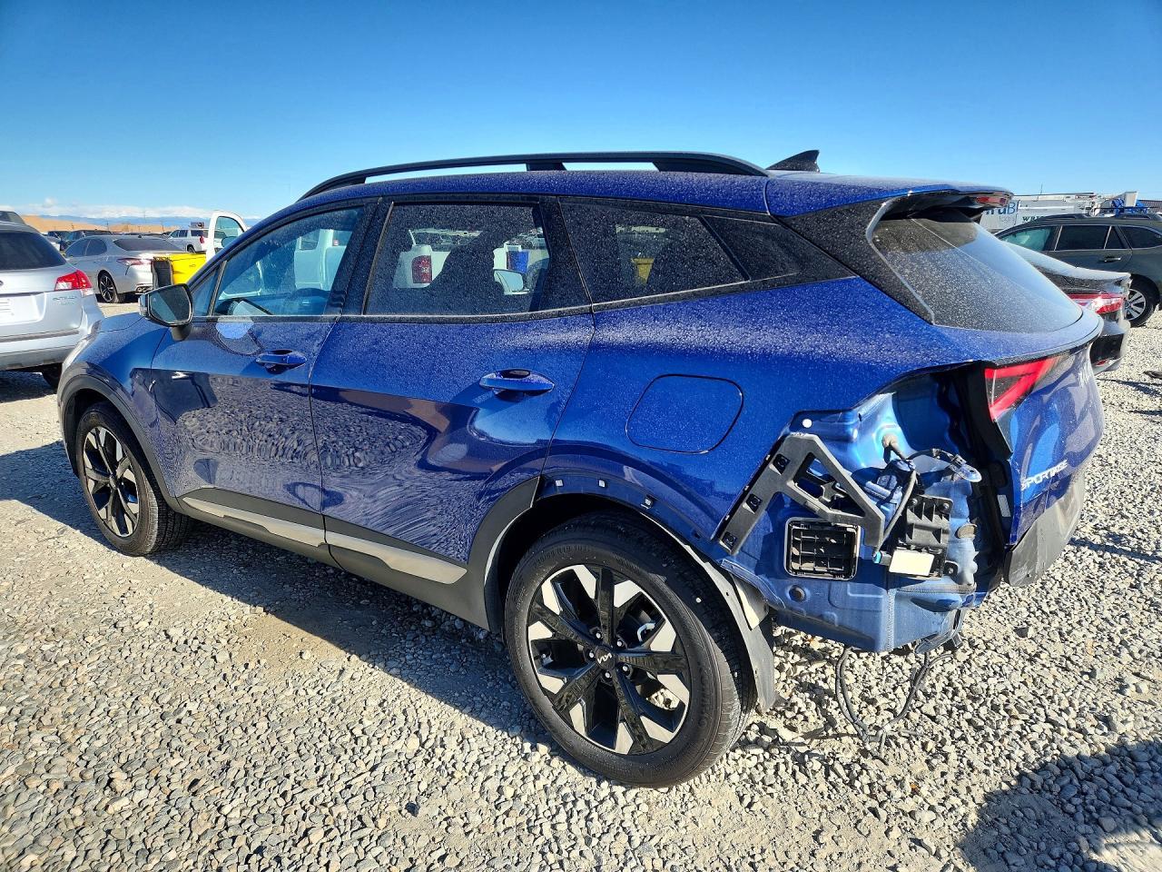 2023 Kia Sportage X-Line - Image 2