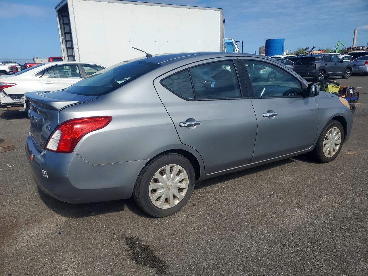 2014 Nissan Versa 1.6 Sv - Фото 3