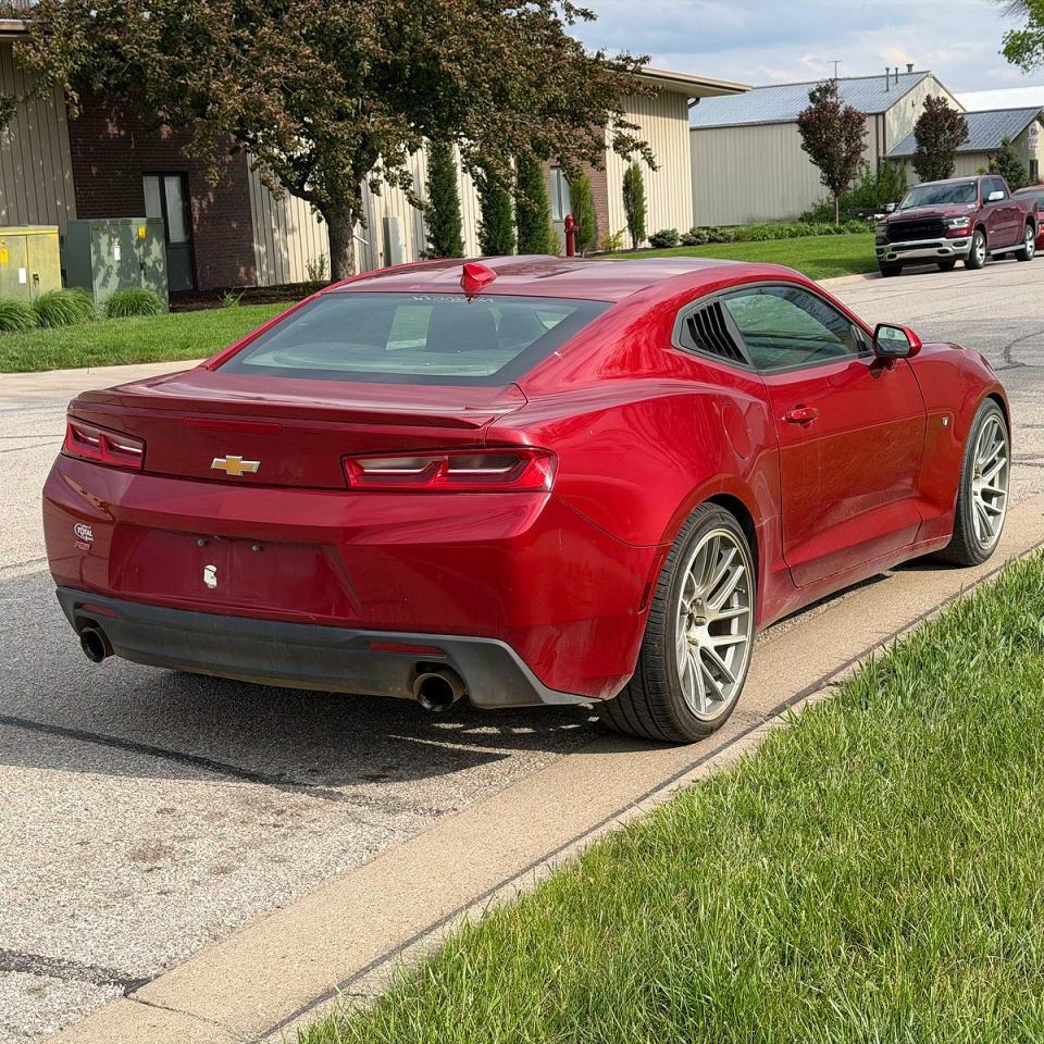 2018 Chevrolet Camaro Lt - Image 4