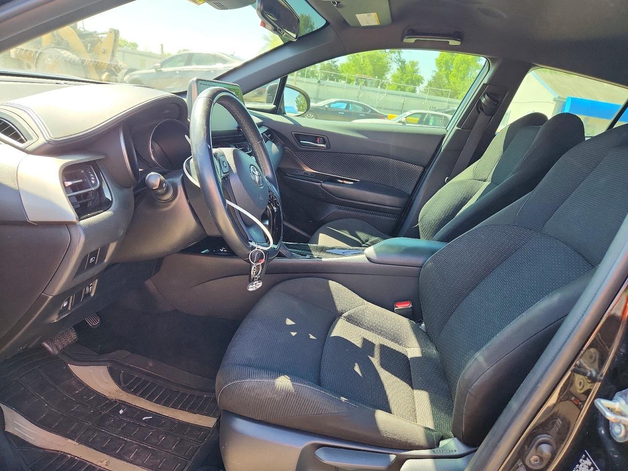2019 Toyota C-Hr Xle - Фото 7