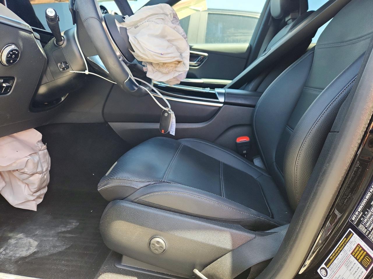 2025 Mercedes-Benz Glc 300 - Image 7