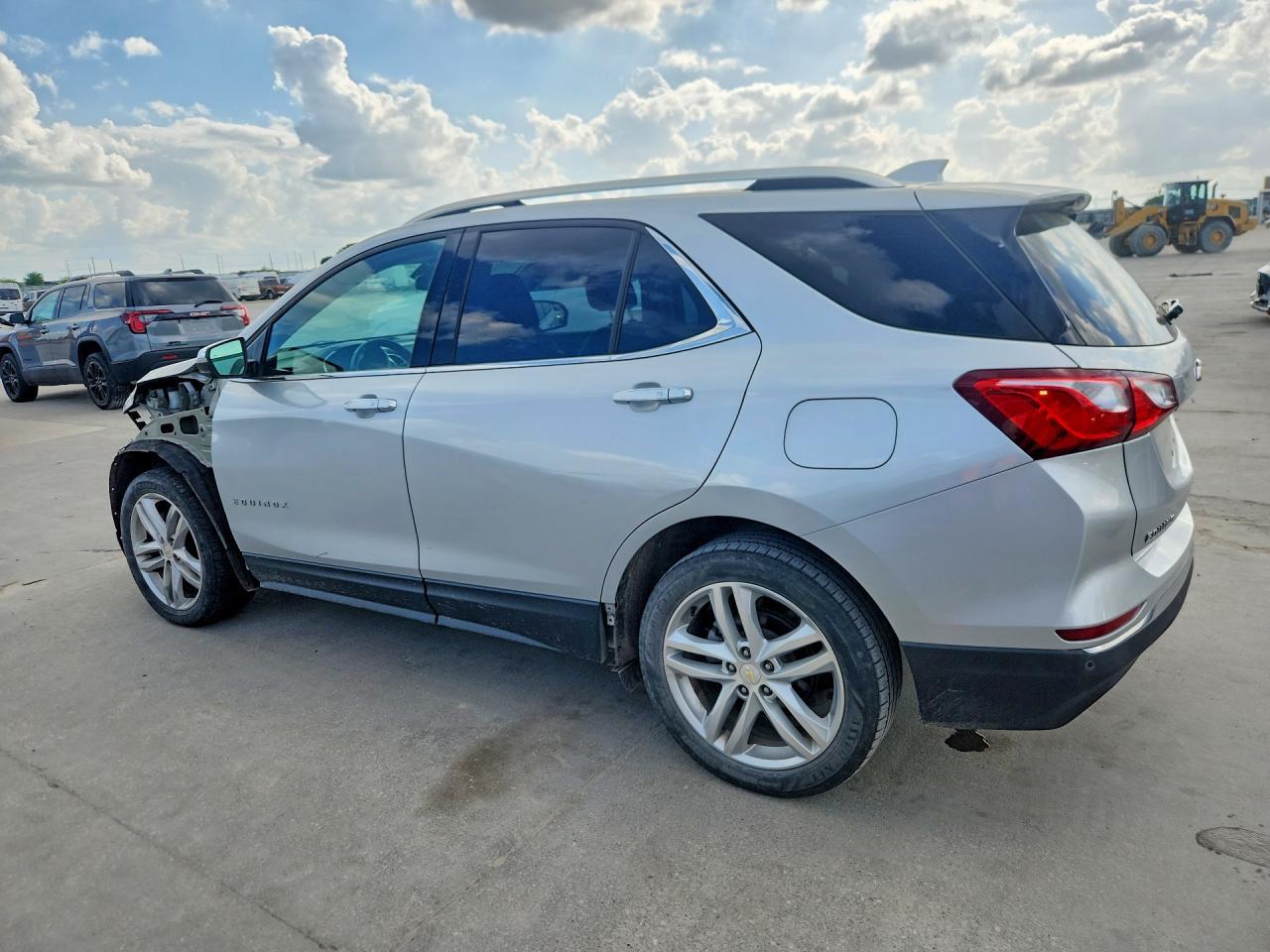 2019 Chevrolet Equinox Premier - Фото 2
