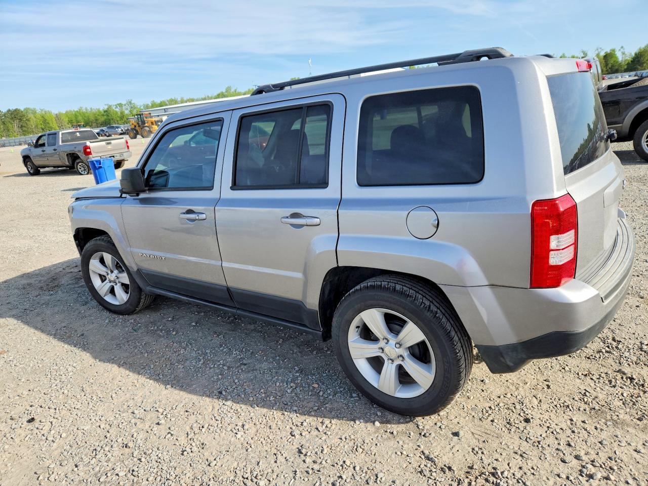 2016 Jeep Patriot Sport - Фото 2