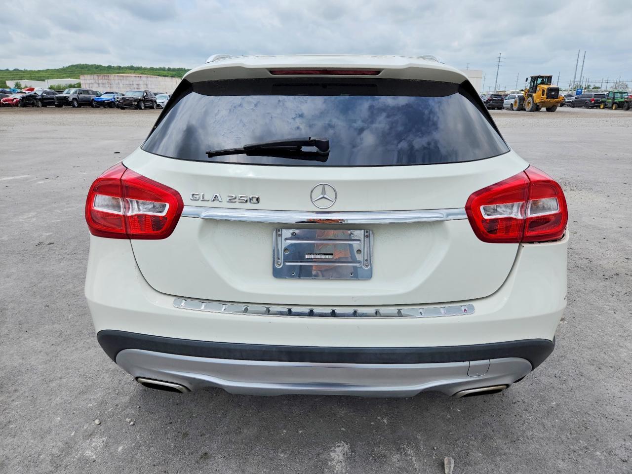 2016 Mercedes-Benz Gla 250 - Image 6
