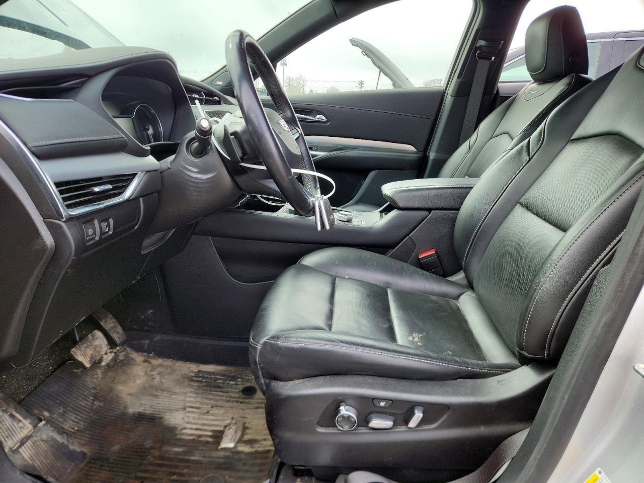 2021 Cadillac Xt4 Premium Luxury - Image 7