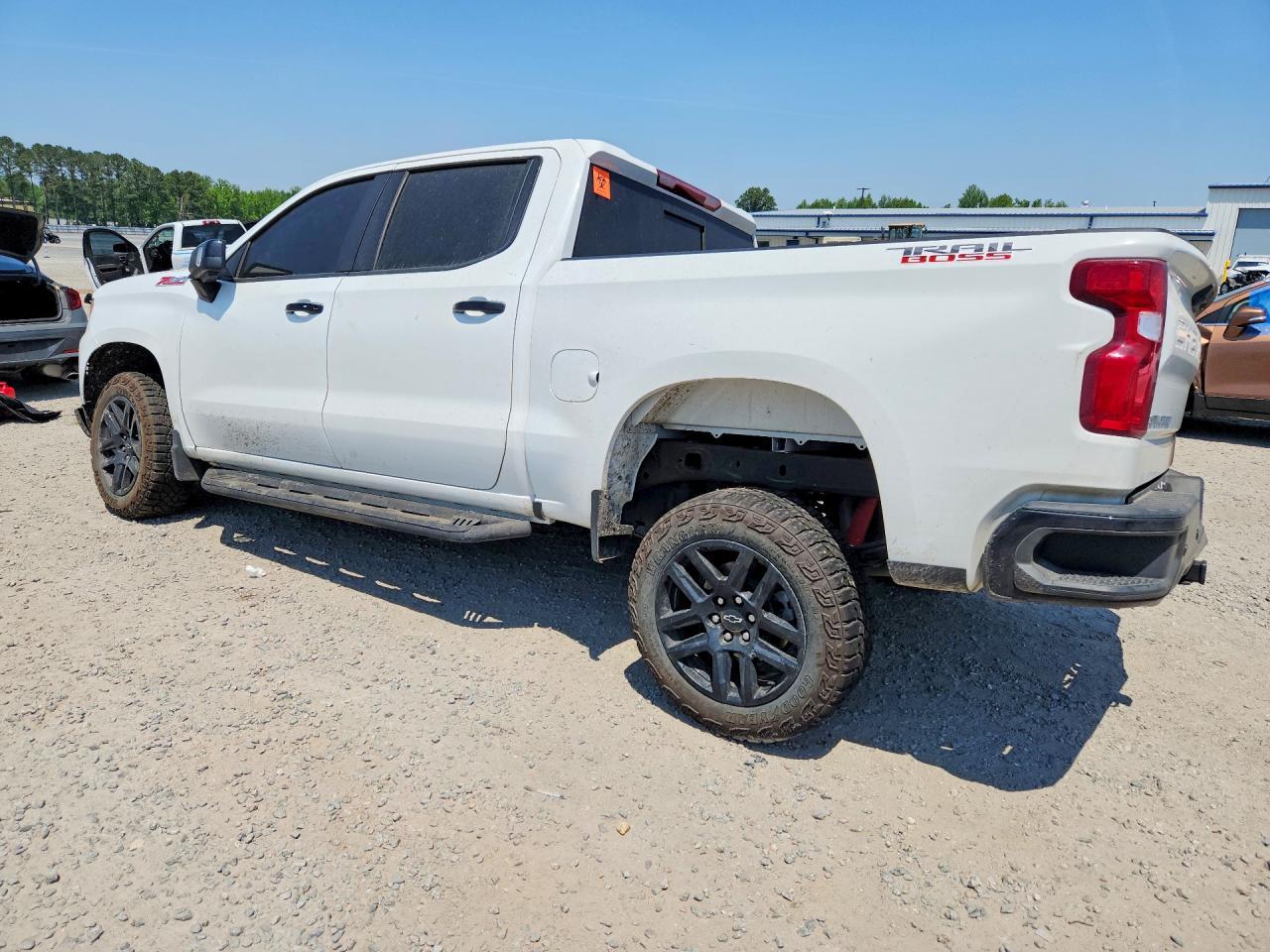 2026 Chevrolet Silverado K1500 Lt Trail Boss - Image 2