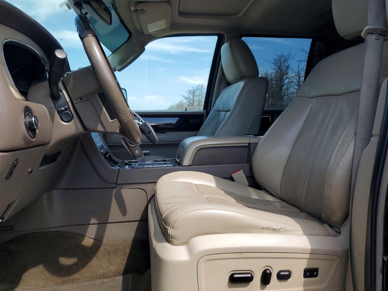 2017 Lincoln Navigator L Select - Фото 7