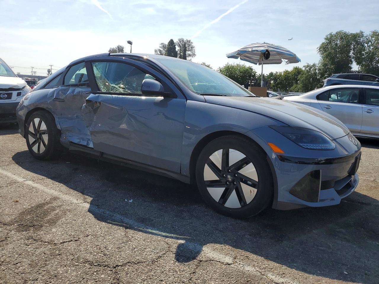 2025 Hyundai Ioniq 6 Se - Фото 4