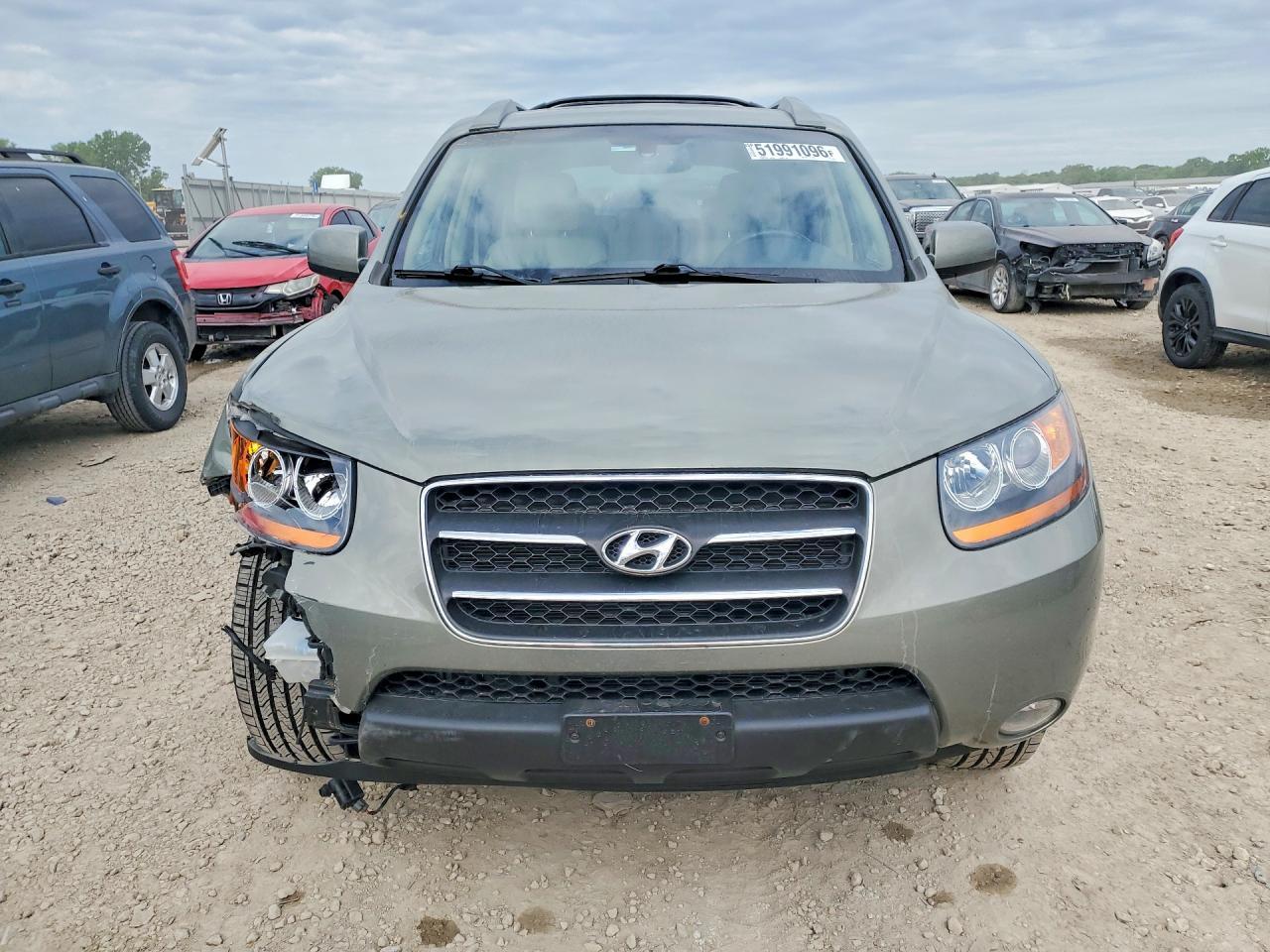 2009 Hyundai Santa Fe - Image 5