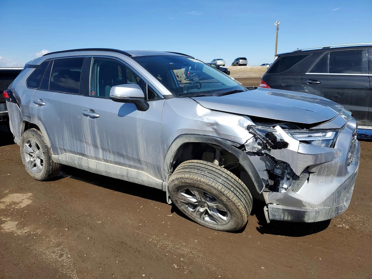 2024 Toyota Rav4 Xle - Image 4