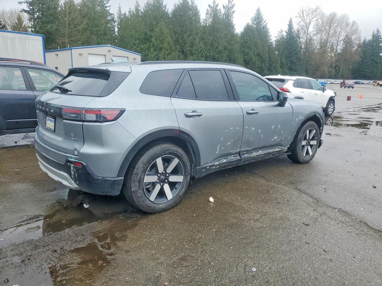 2024 Honda Prologue Tour - Image 3