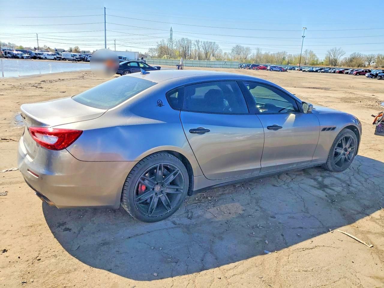 2017 Maserati Quattroporte S - Фото 3