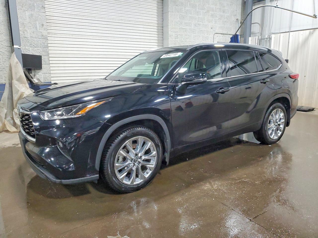 2023 Toyota Highlander Limited