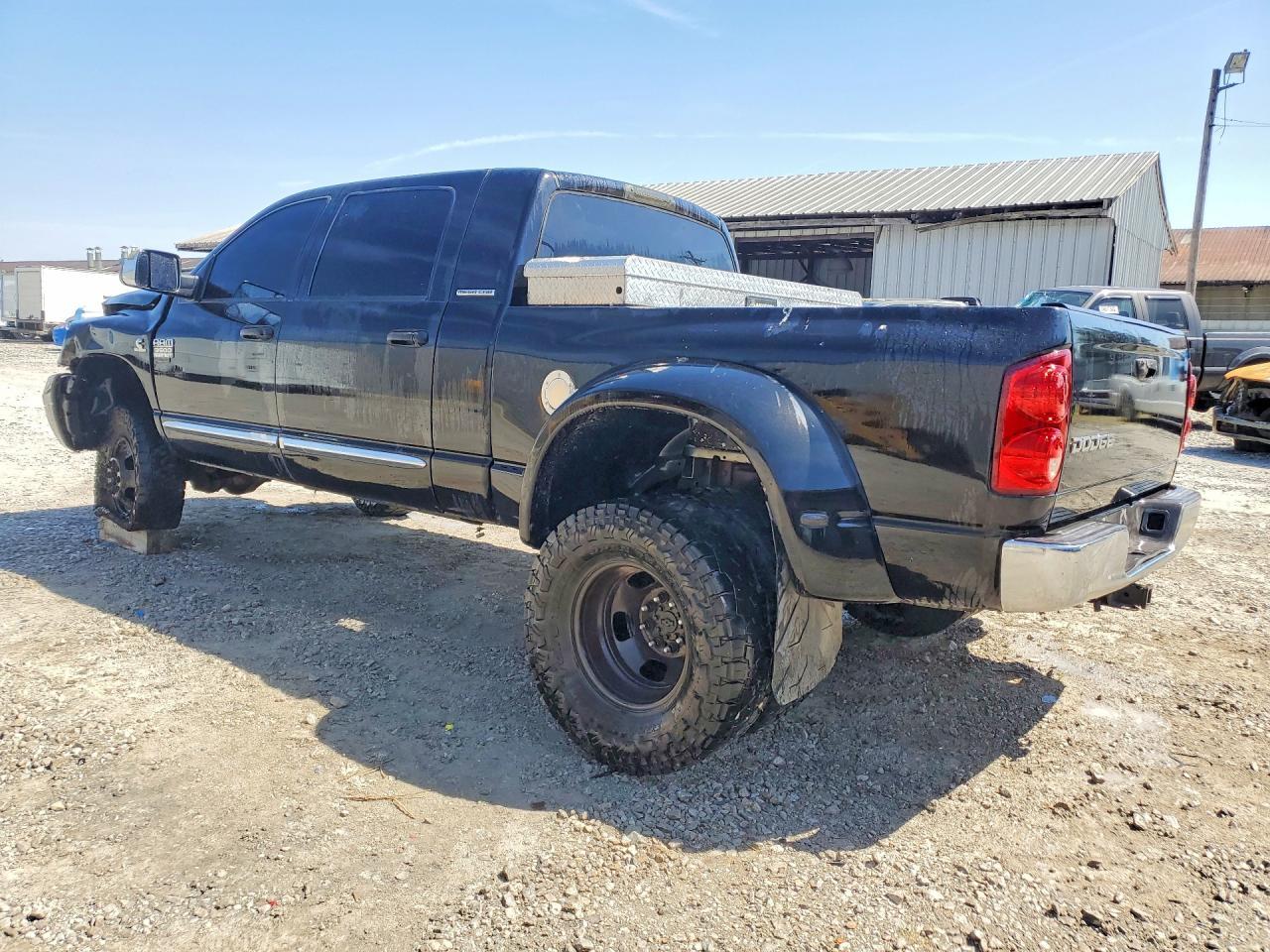 2007 Dodge Ram 3500 - Image 2