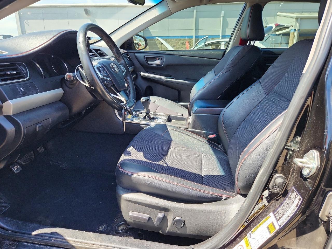 2016 Toyota Camry Se - Фото 7