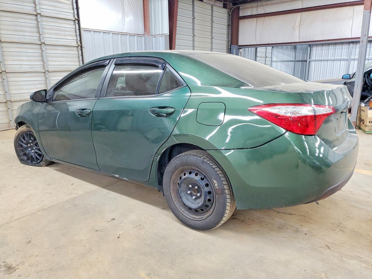 2015 Toyota Corolla Le - Фото 2