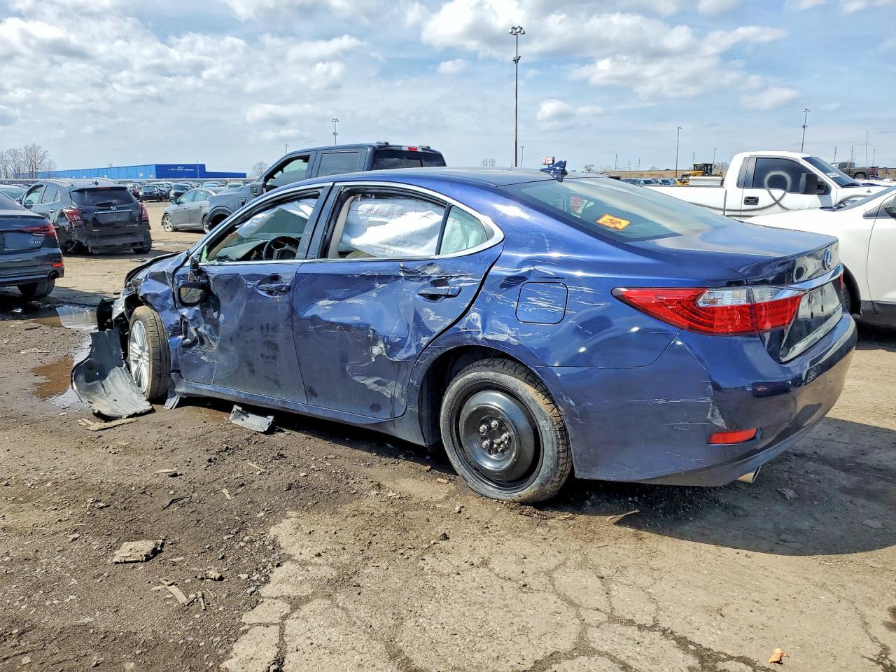2013 Lexus Es 350 Base - Image 2