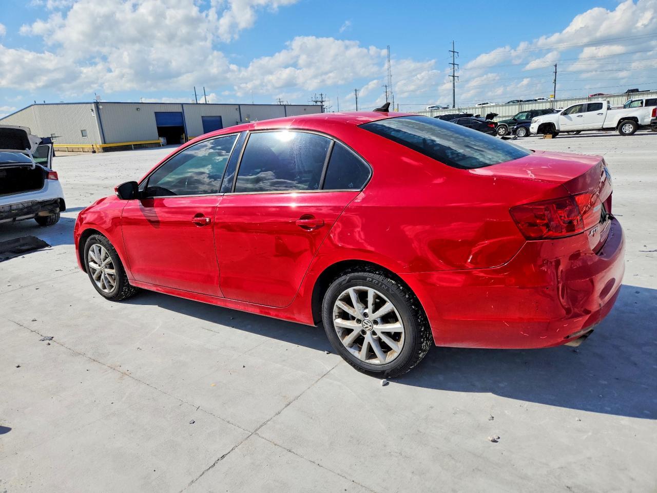 2012 Volkswagen Jetta Se - Image 2