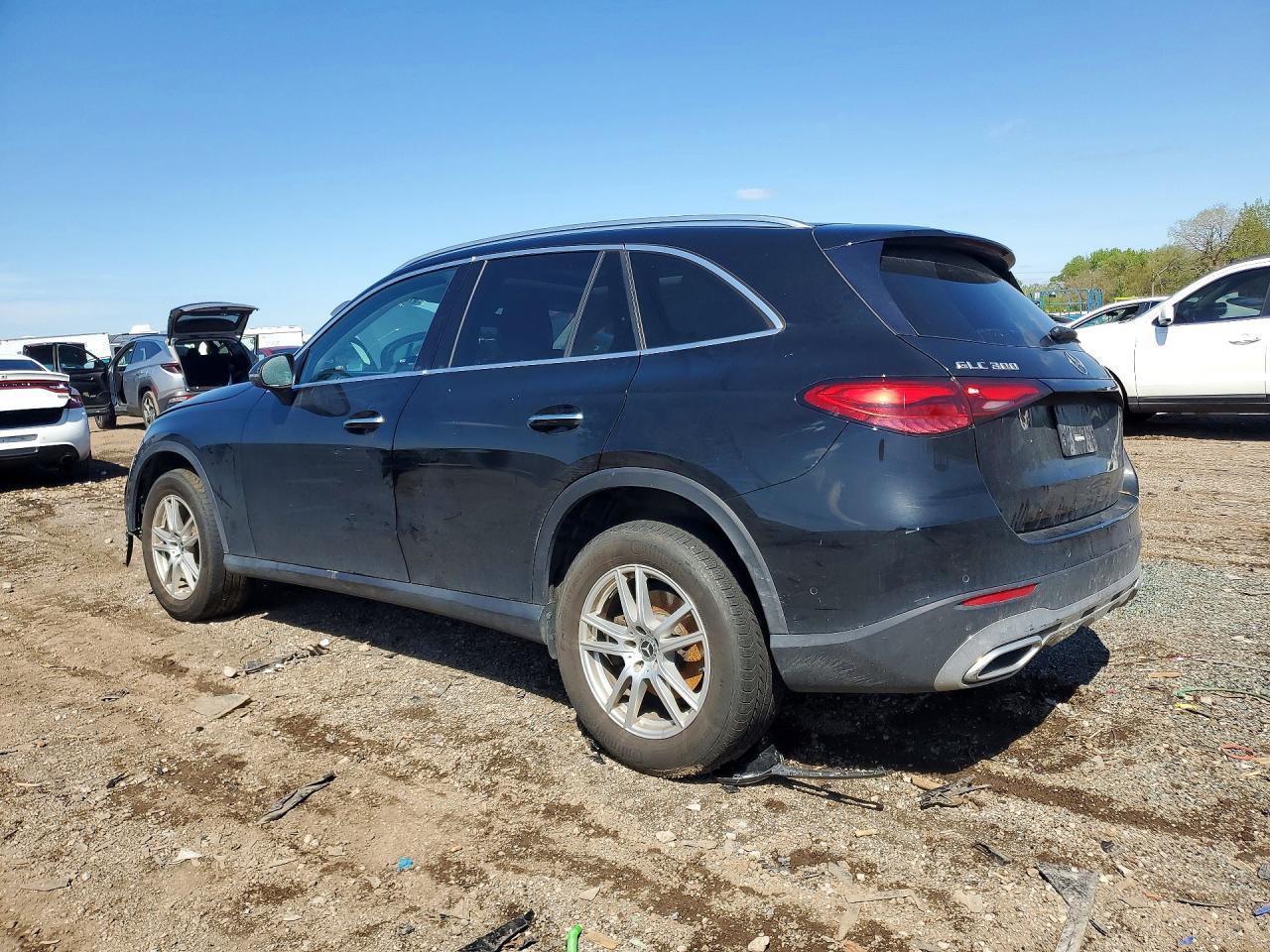 2023 Mercedes-Benz Glc 300 4Matic - Image 2