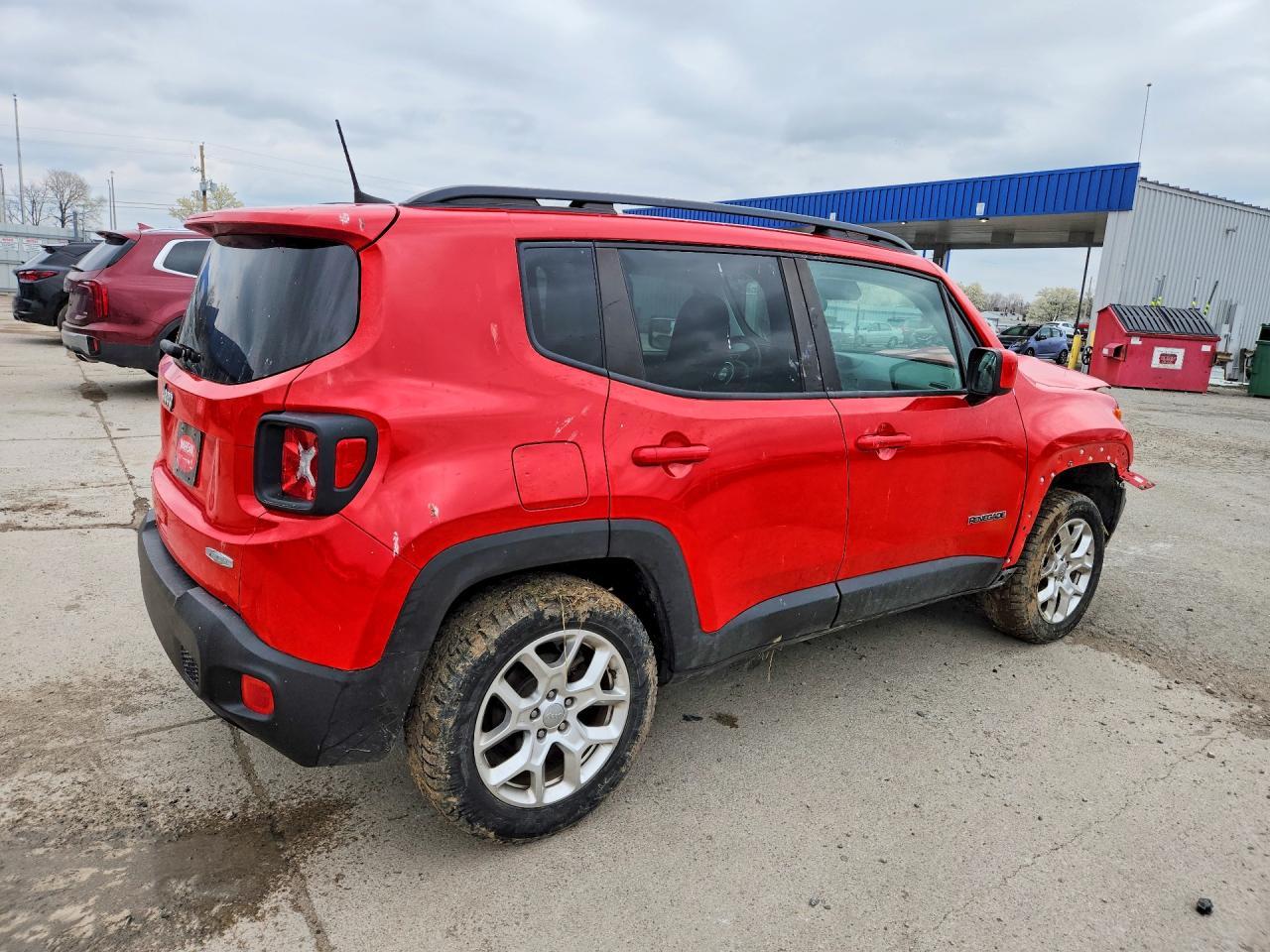 2018 Jeep Renegade Latitude - Image 3