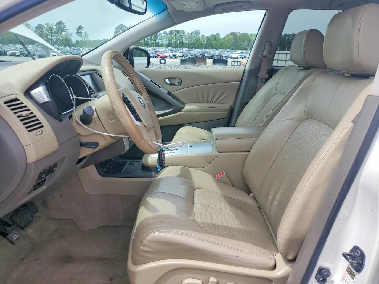 2010 Nissan Murano S - Фото 7