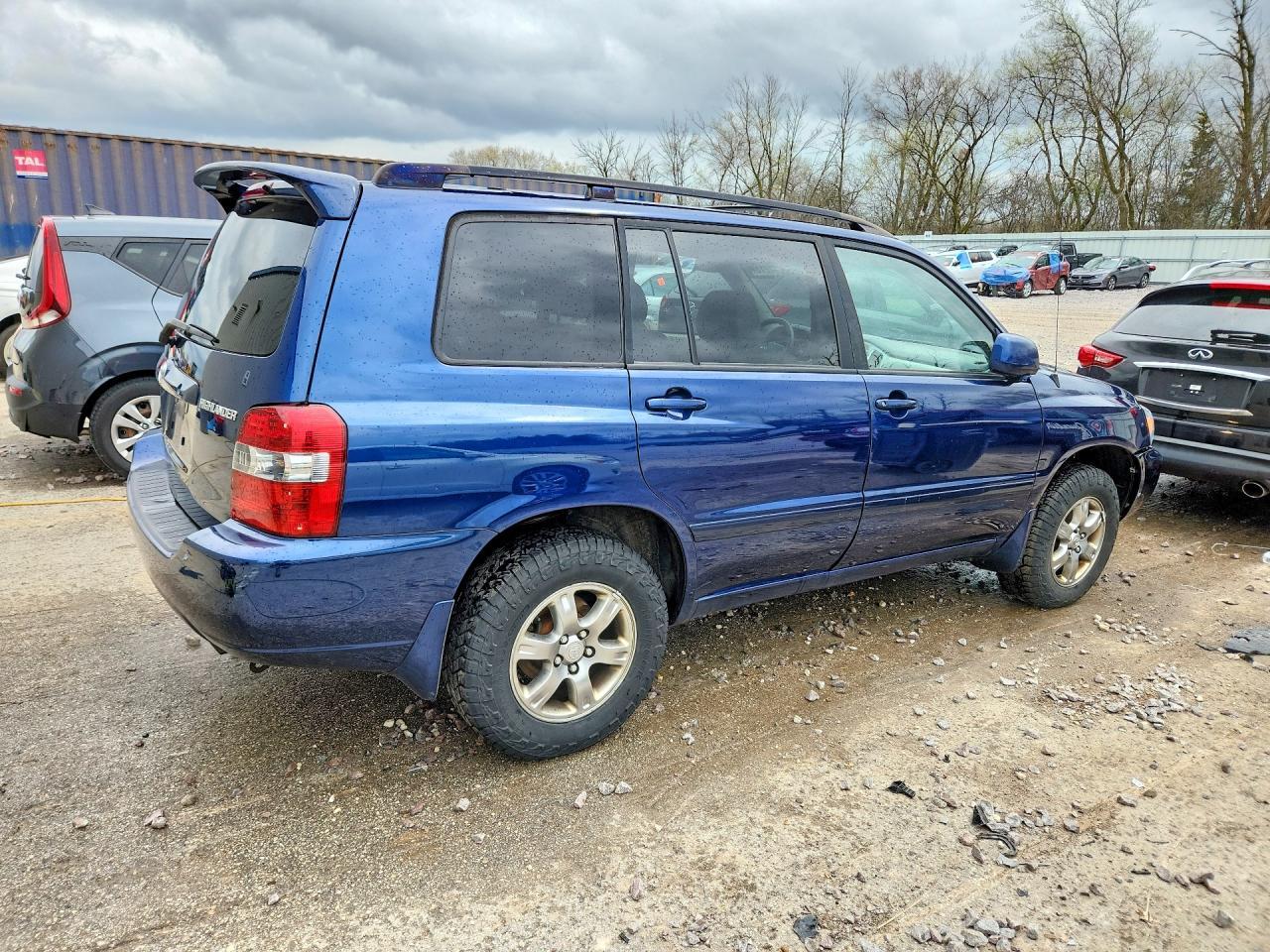 2004 Toyota Highlander Base - Фото 3
