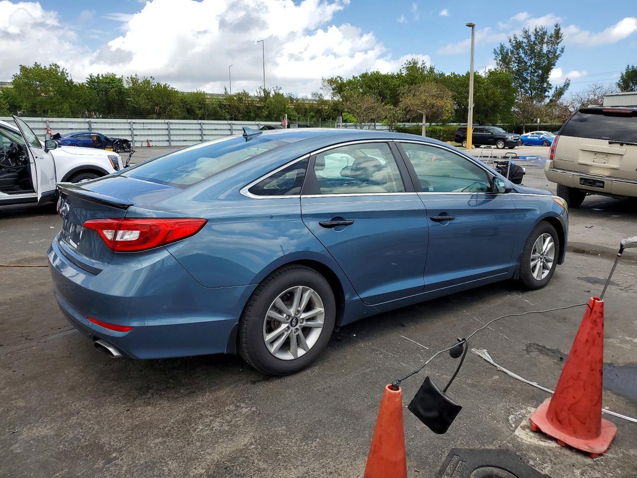 2015 Hyundai Sonata Se - Фото 3