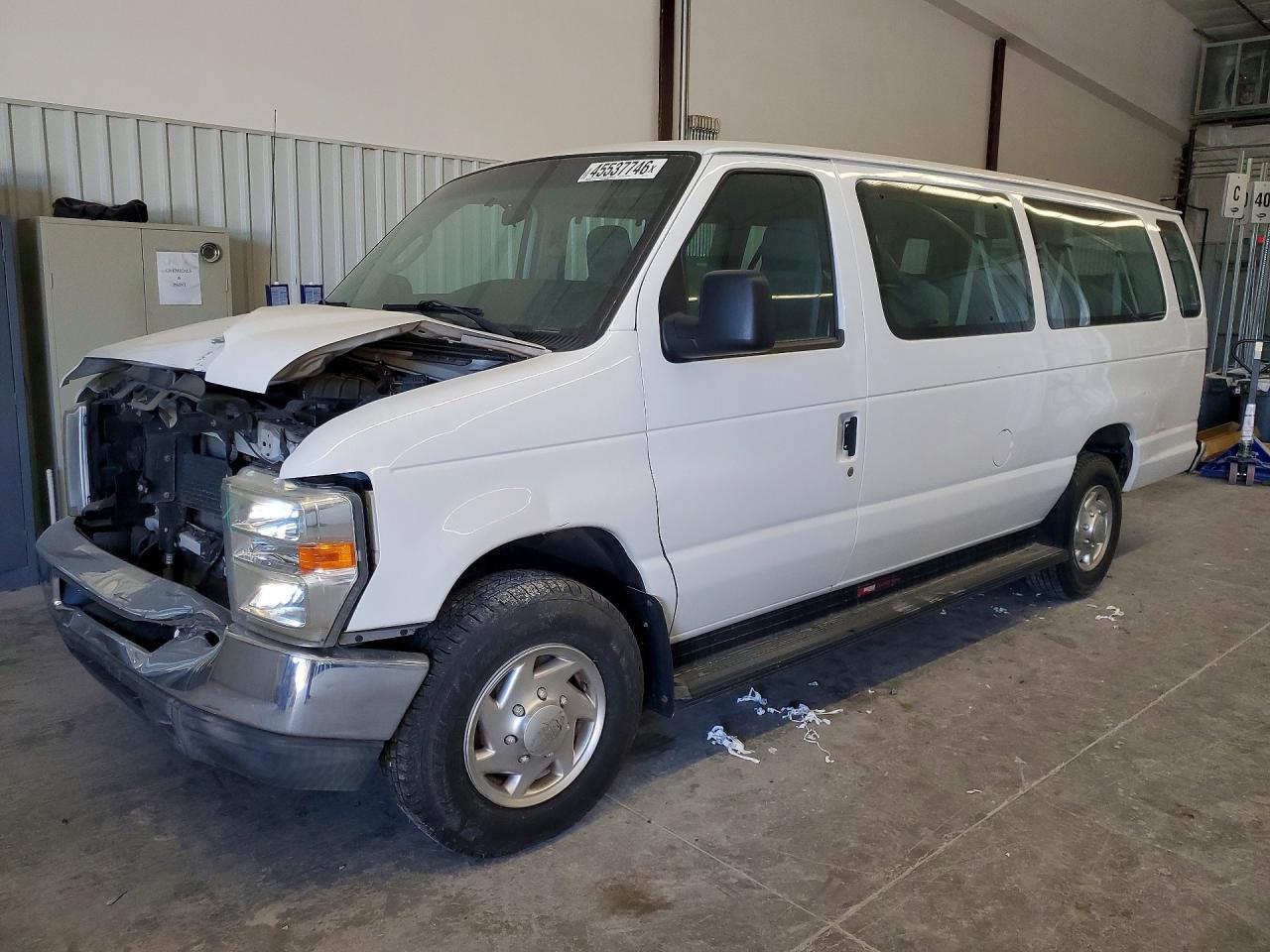 2010 Ford Econoline E350 Super Duty Wagon