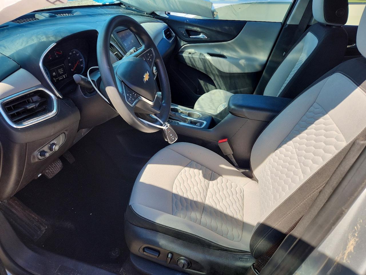2021 Chevrolet Equinox Ls - Фото 7