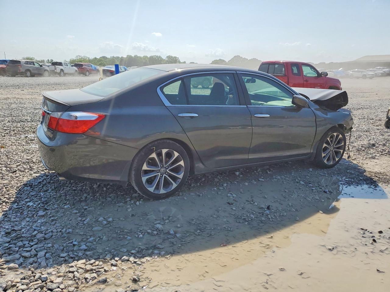 2013 Honda Accord Sport - Image 3