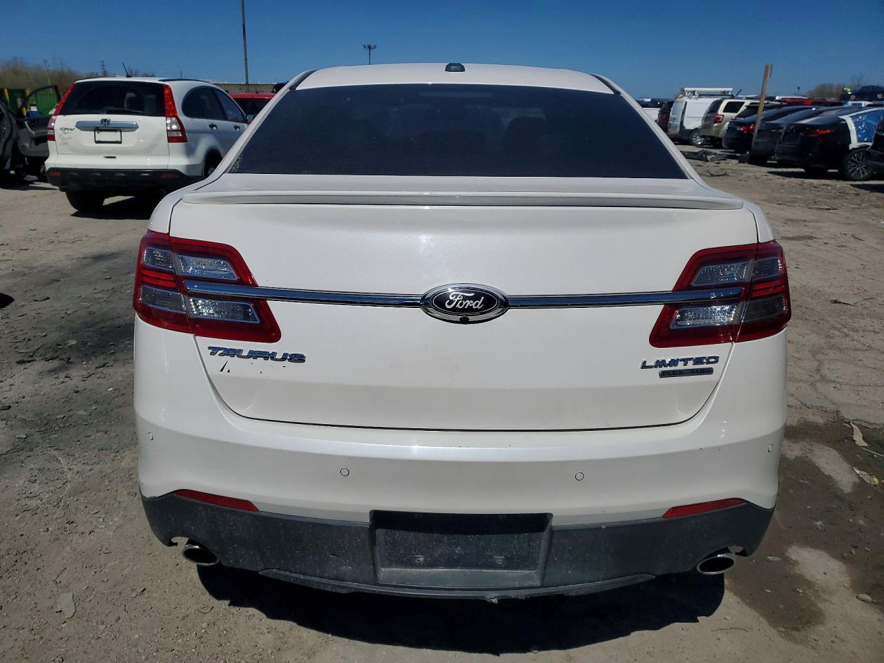 2016 Ford Taurus - Фото 6