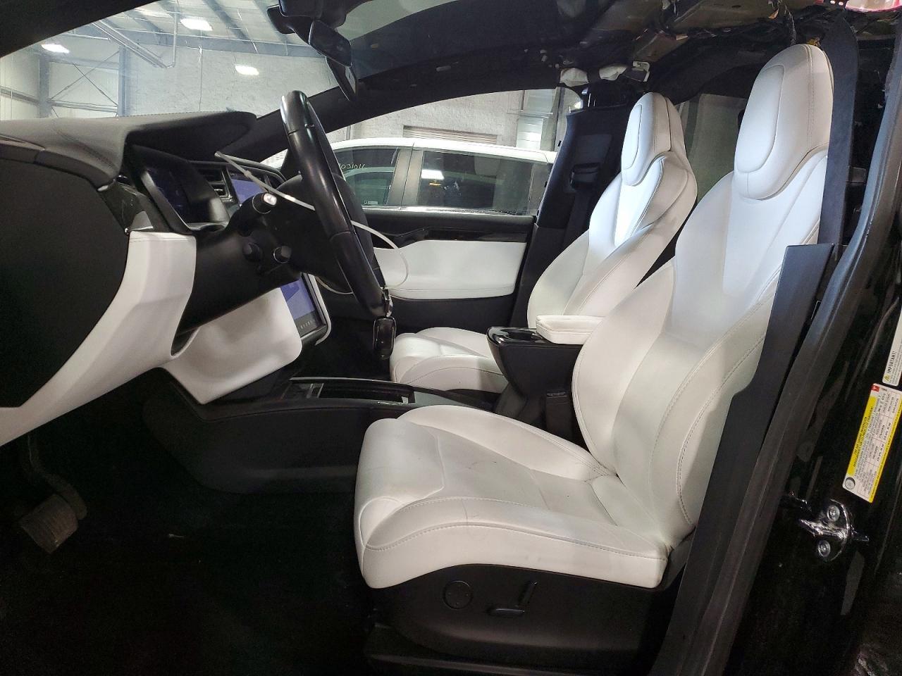 2018 Tesla Model X - Фото 7