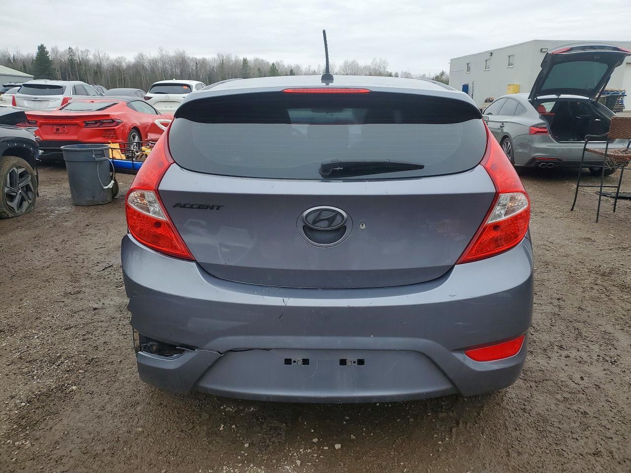 2017 Hyundai Accent Se - Image 6