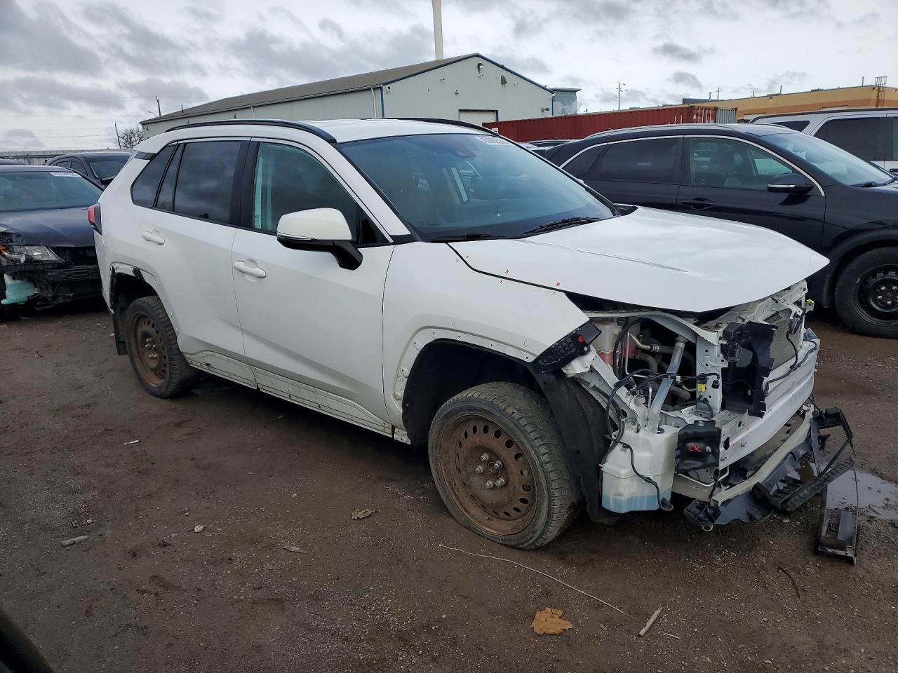2023 Toyota Rav4 Hybrid Xle Premium - Image 4